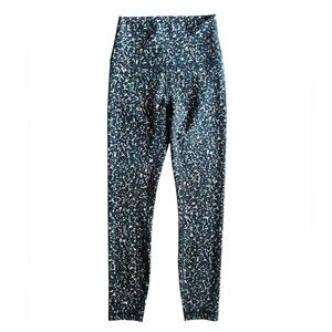 Lululemon Wunder Train High‐Rise Leggings 25″ – Green Camo w/ Pink & Yellow